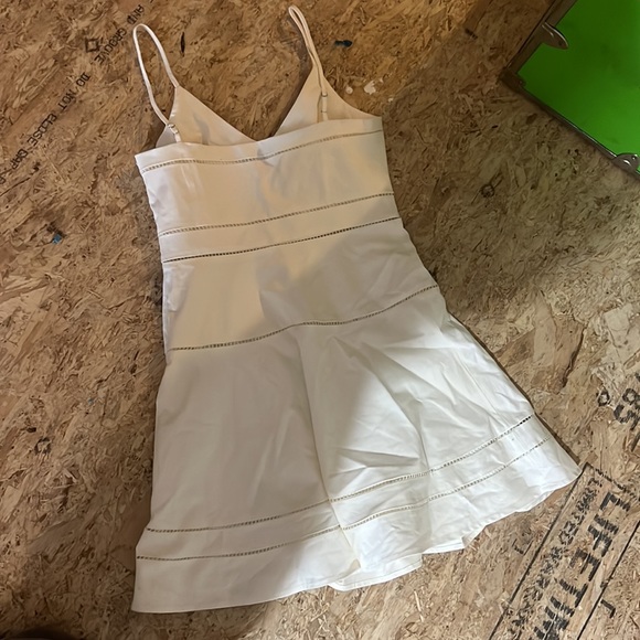White Parker Dress Size Small - Picture 3 of 3